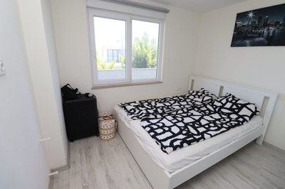 Interior 7