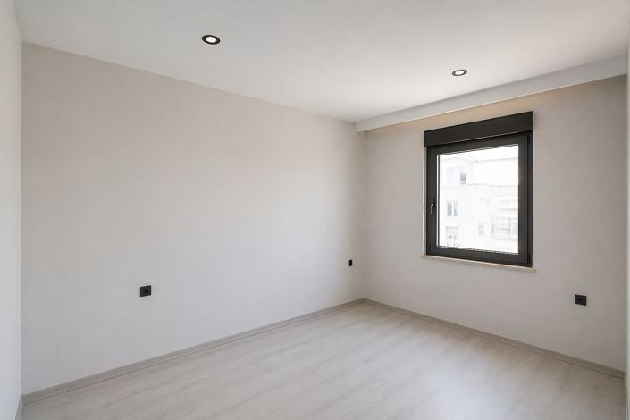 Image No.23-2 Bed Apartment for sale