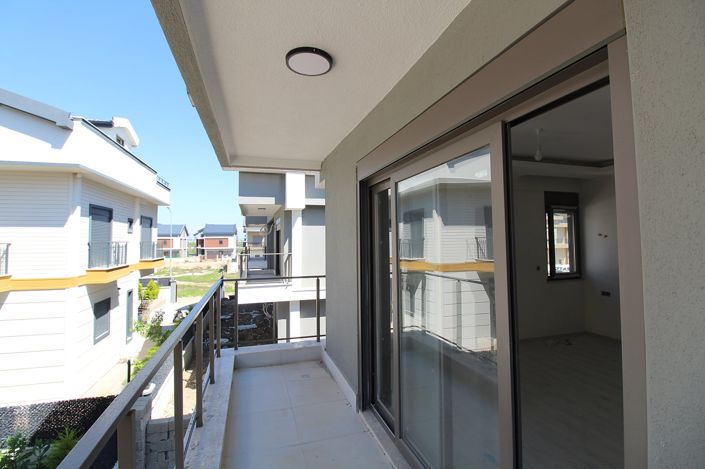 Image No.29-2 Bed Apartment for sale