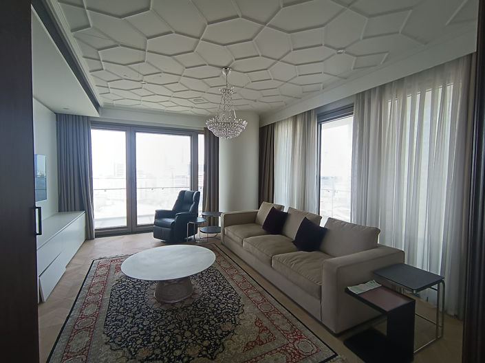 Image No.10-6 Bed Apartment for sale