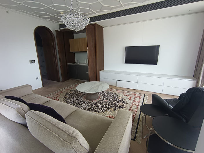 Image No.11-6 Bed Apartment for sale