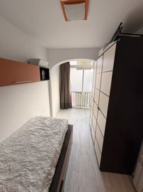 Interior 12