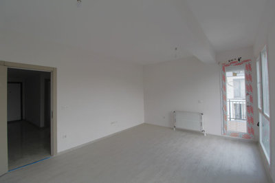 Interior 3