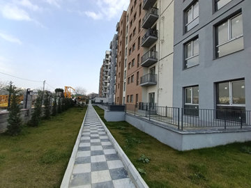Exterior 2