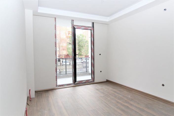 Image No.23-3 Bed Apartment for sale