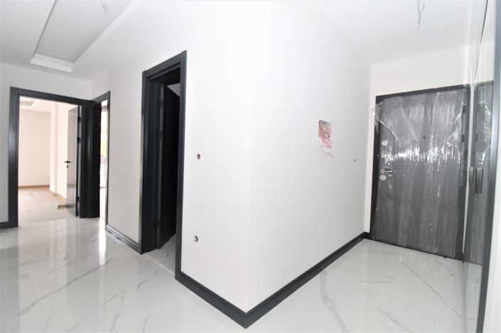 Image No.7-3 Bed Apartment for sale