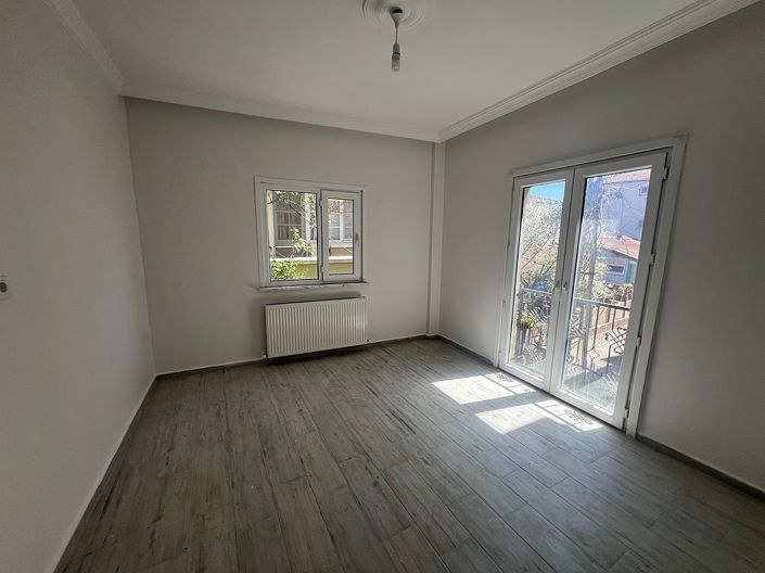 Image No.13-7 Bed House/Villa for sale