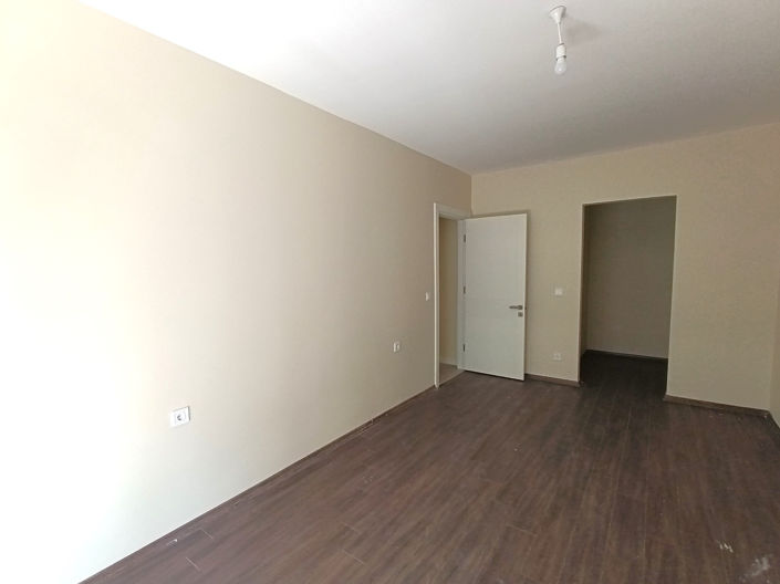 Image No.25-3 Bed Apartment for sale