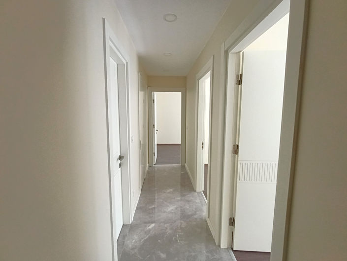Image No.34-3 Bed Apartment for sale