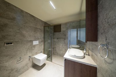 Interior 10