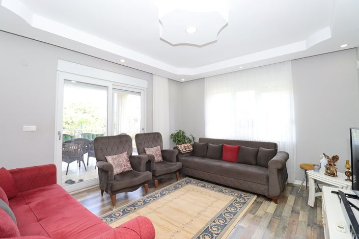 Image No.10-4 Bed House/Villa for sale