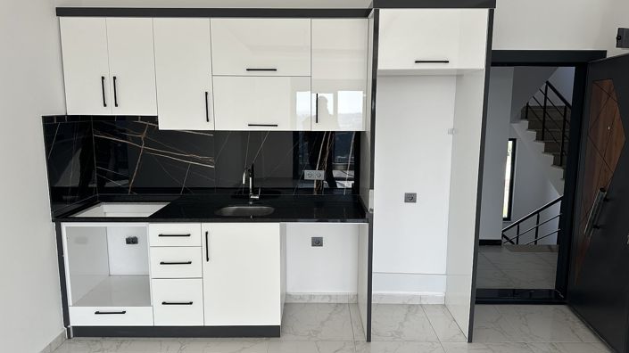 Image No.19-3 Bed Apartment for sale