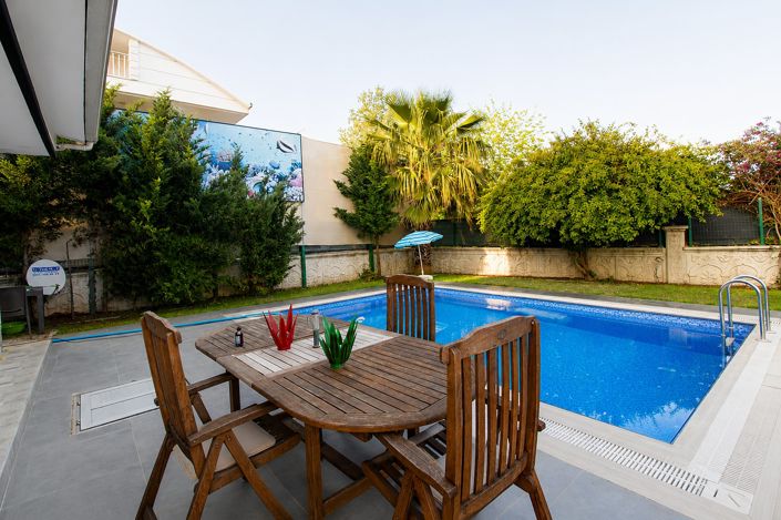 Image No.9-4 Bed House/Villa for sale