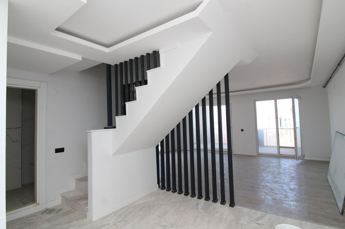 Image No.11-3 Bed Apartment for sale