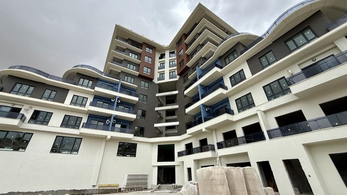 Image No.10-2 Bed Apartment for sale