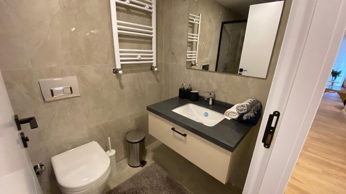 Image No.15-2 Bed Apartment for sale