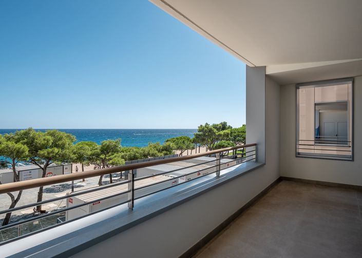 Image No.15-3 Bed Apartment for sale