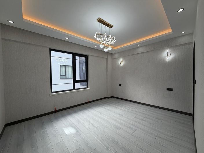 Image No.10-3 Bed Apartment for sale