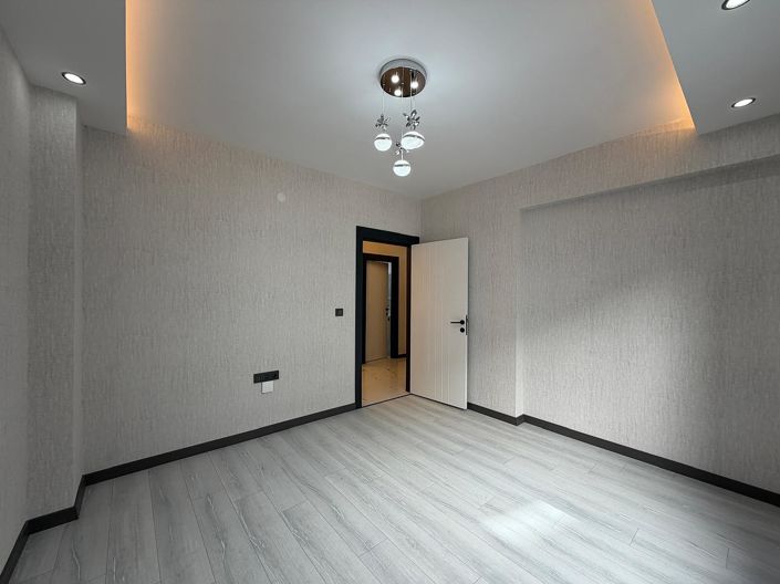 Image No.14-3 Bed Apartment for sale