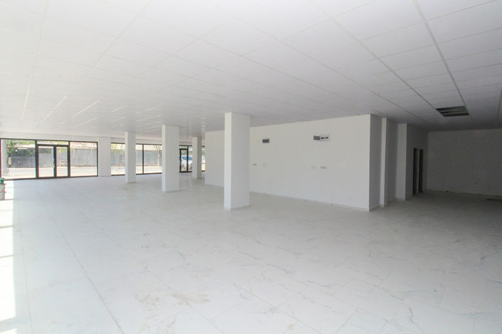 Image No.8-2 Bed Commercial for sale