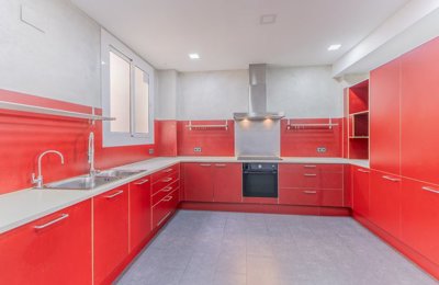 Interior 11