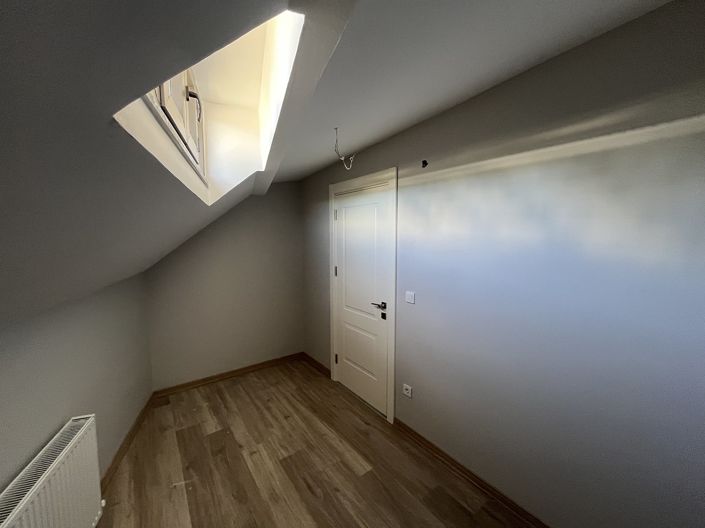 Image No.21-1 Bed Apartment for sale