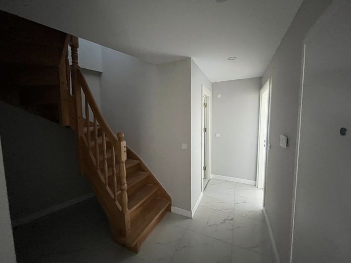 Image No.24-2 Bed Apartment for sale