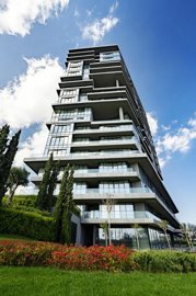 Exterior 10