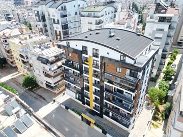 Exterior 4