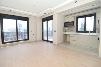 Interior 3