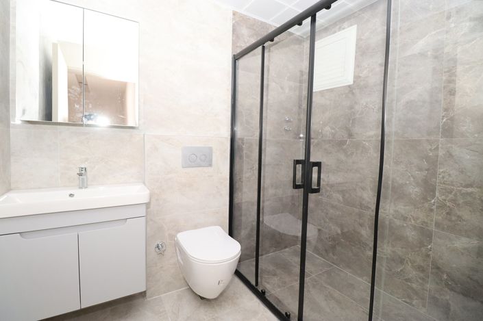 Image No.24-3 Bed Apartment for sale