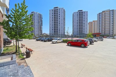 Exterior 6
