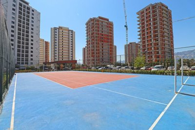 Exterior 8