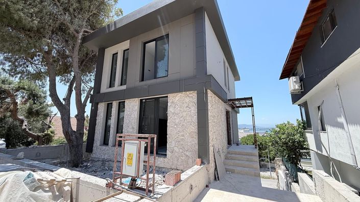 Image No.13-4 Bed House/Villa for sale