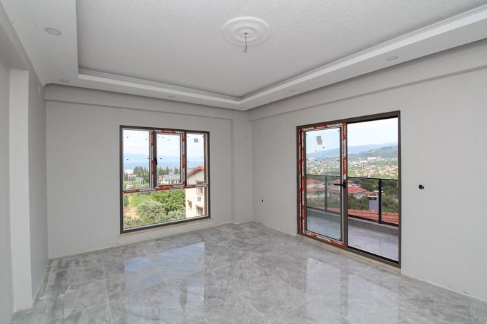 Image No.2-3 Bed Apartment for sale