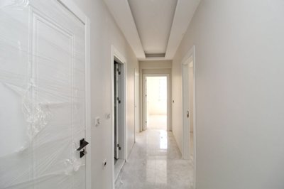 Interior 10