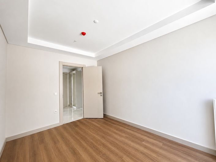 Image No.23-1 Bed Apartment for sale