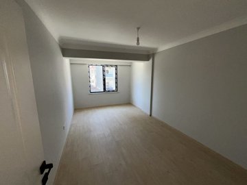 Interior 7