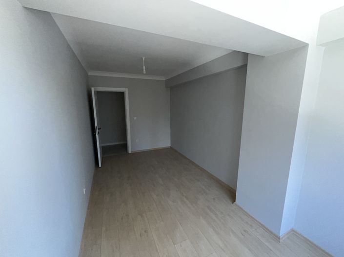 Image No.17-4 Bed Apartment for sale
