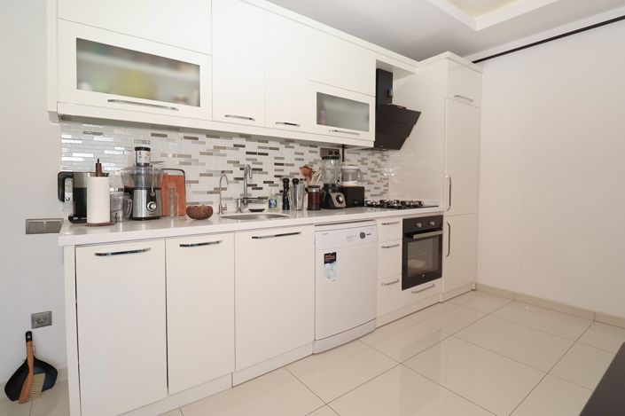 Image No.17-2 Bed Apartment for sale
