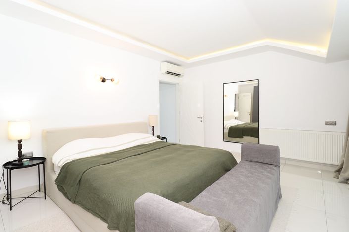 Image No.25-2 Bed Apartment for sale