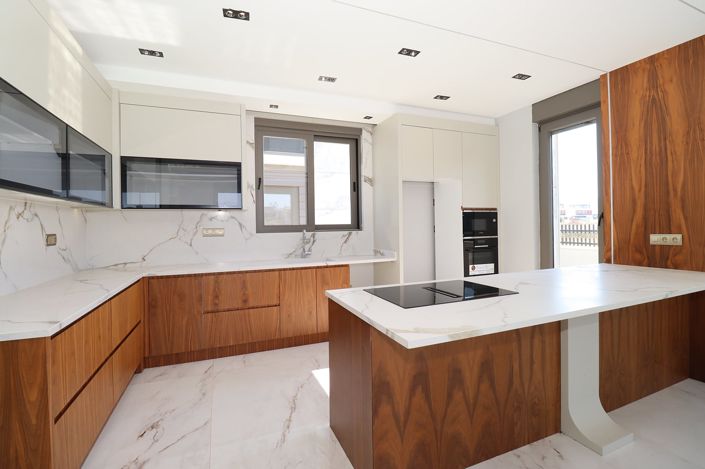 Image No.15-4 Bed House/Villa for sale