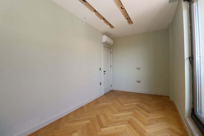 Image No.20-4 Bed House/Villa for sale