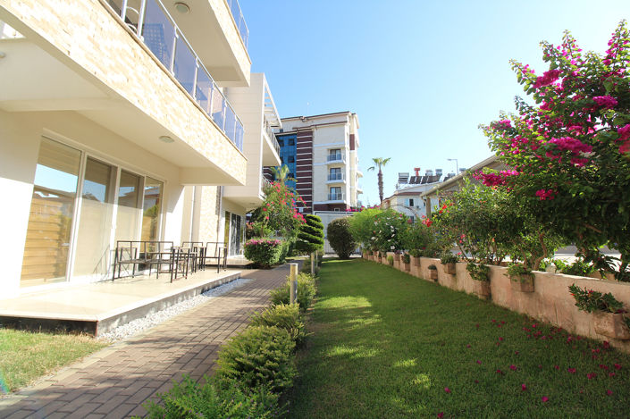 Image No.4-4 Bed Apartment for sale