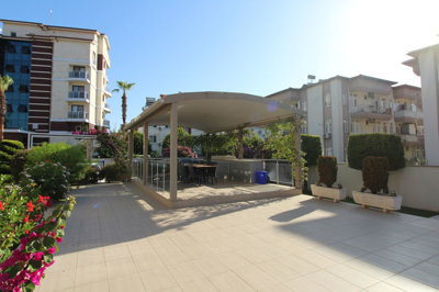 Exterior 8