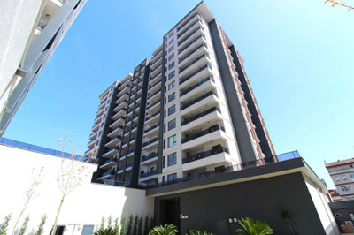 Exterior 3