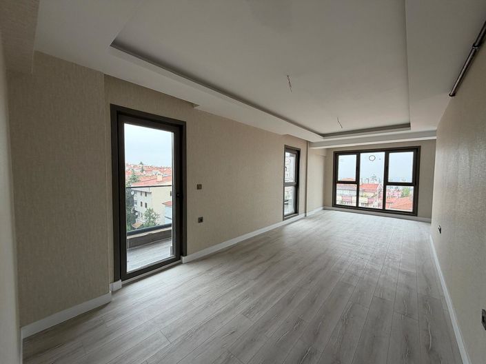 Image No.5-3 Bed Apartment for sale