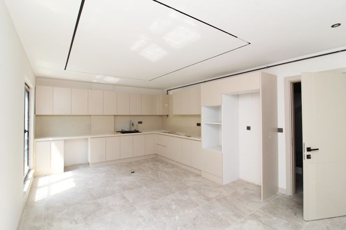 Image No.20-3 Bed Apartment for sale