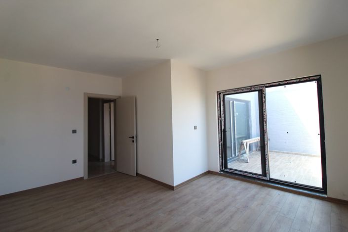 Image No.25-3 Bed Apartment for sale