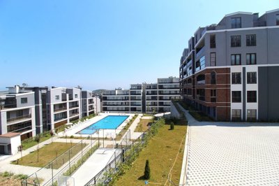 Exterior 9